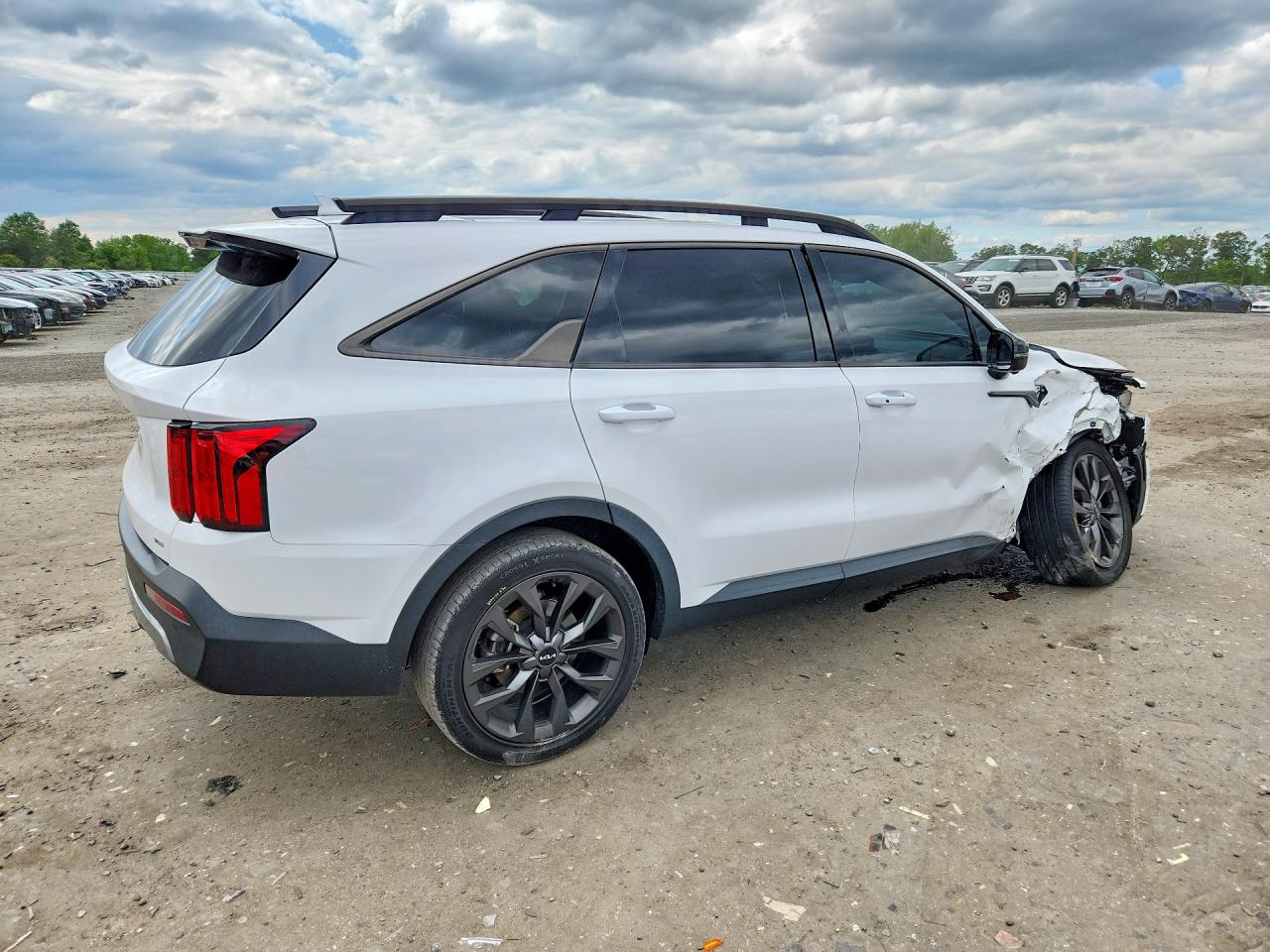 2023 KIA SORENTO