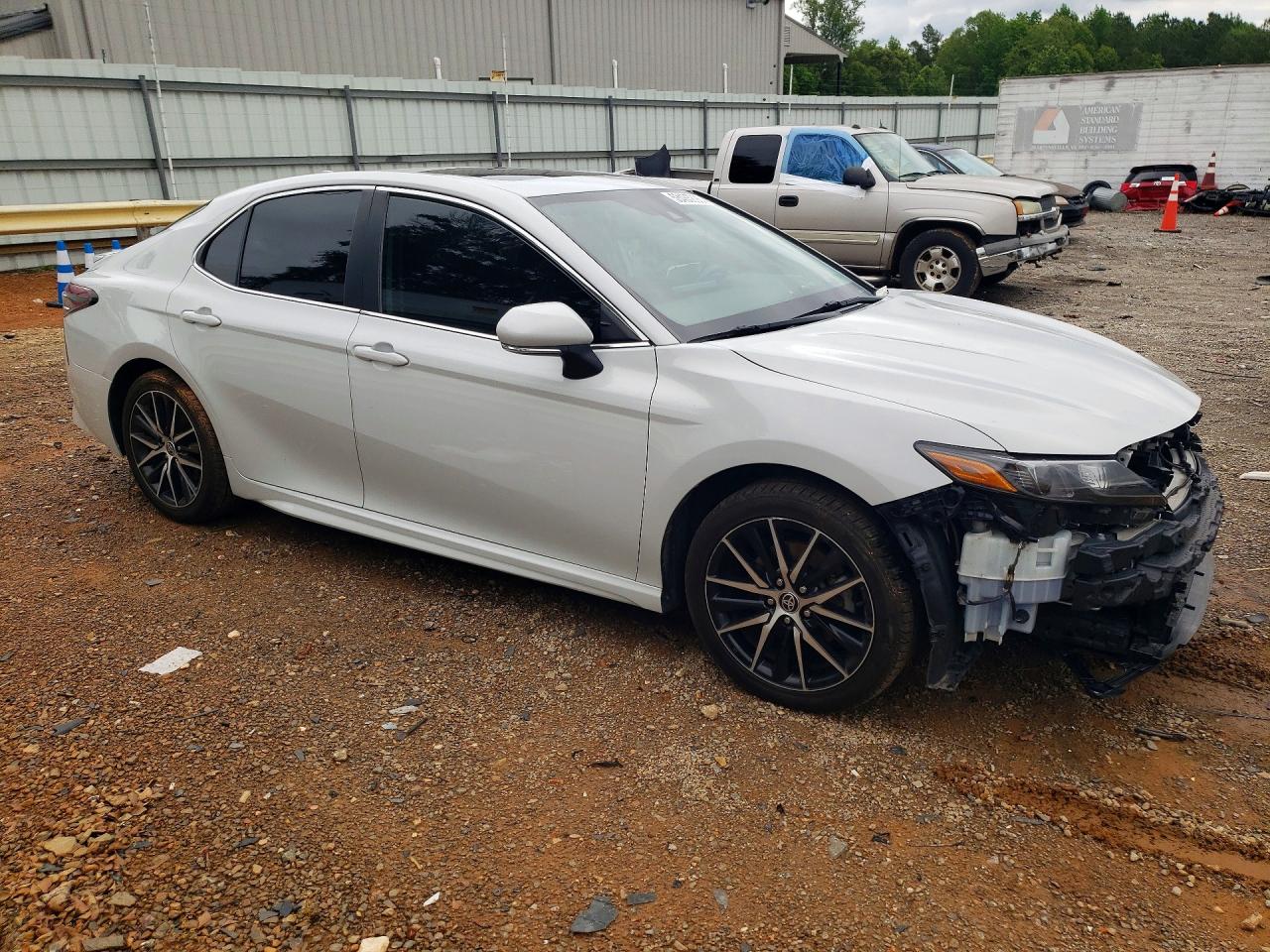 2022 TOYOTA CAMRY