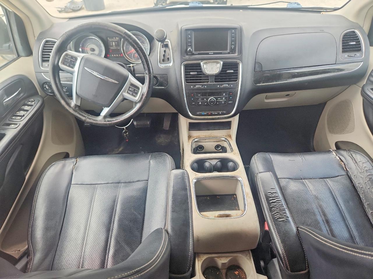 2013 CHRYSLER MINIVAN