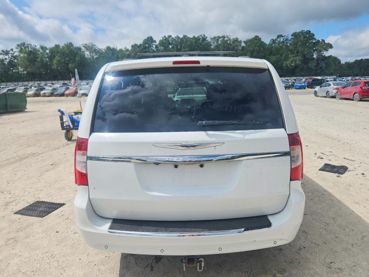 2013 CHRYSLER MINIVAN
