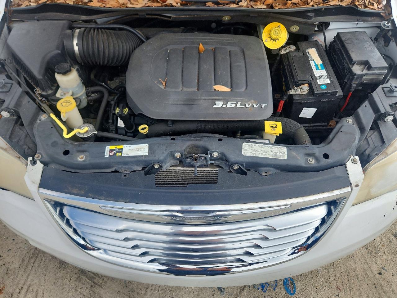 2013 CHRYSLER MINIVAN