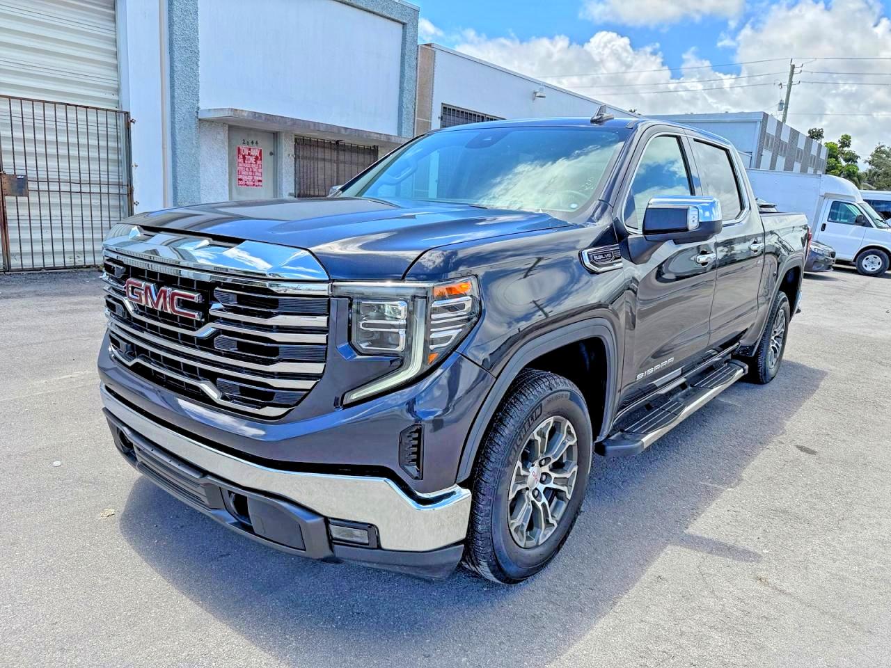 2025 GMC SIERRA