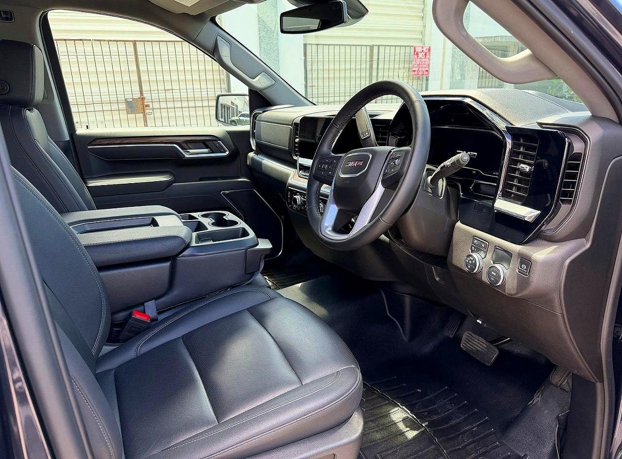 2025 GMC SIERRA