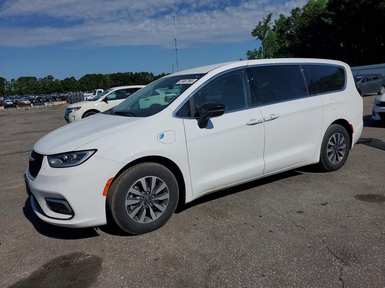 2024 CHRYSLER PACIFICA