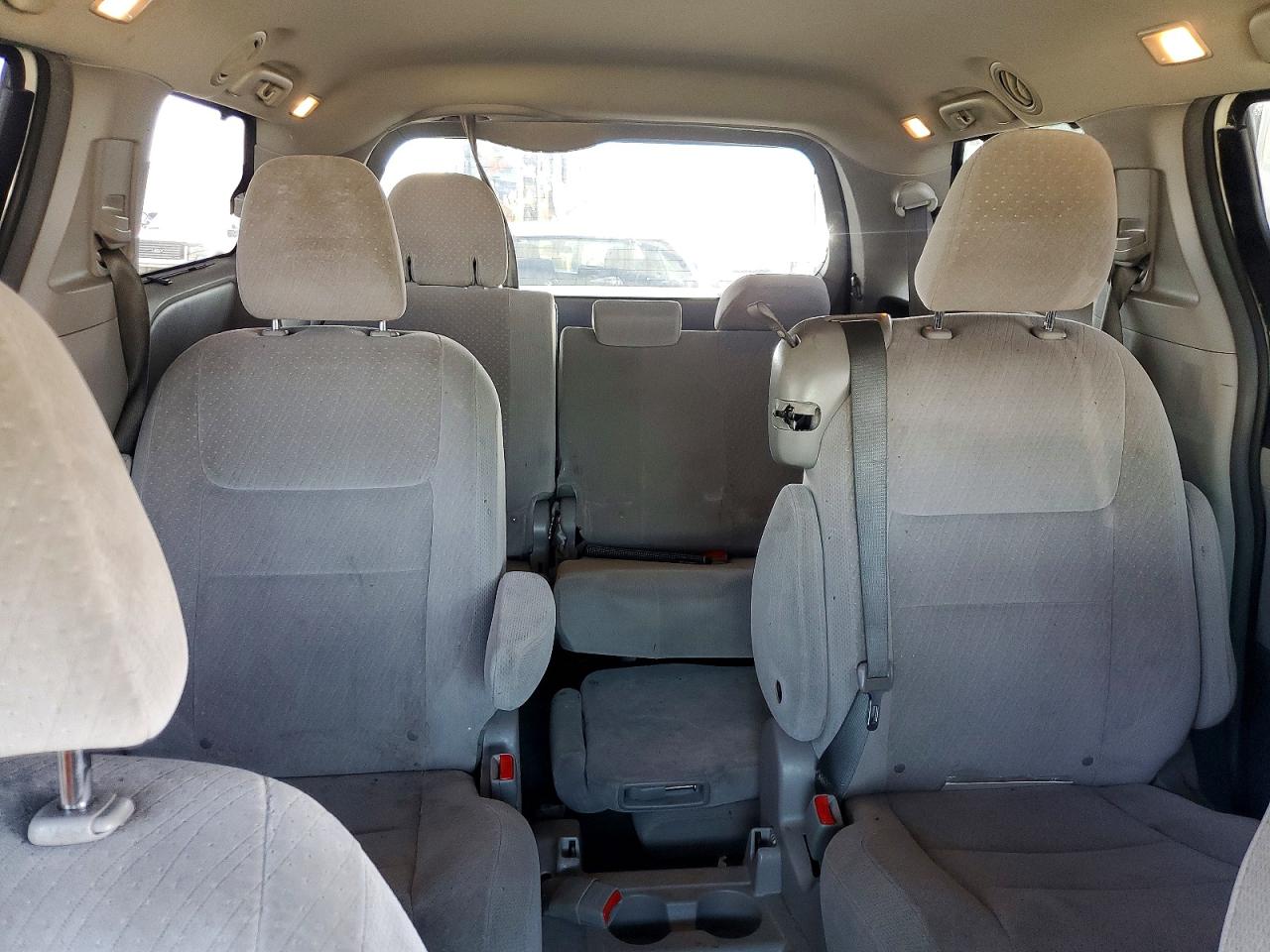 2015 TOYOTA SIENNA