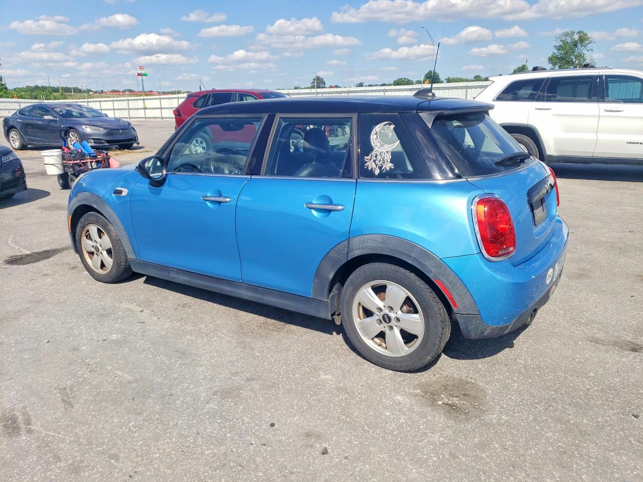 2016 MINI COOPER