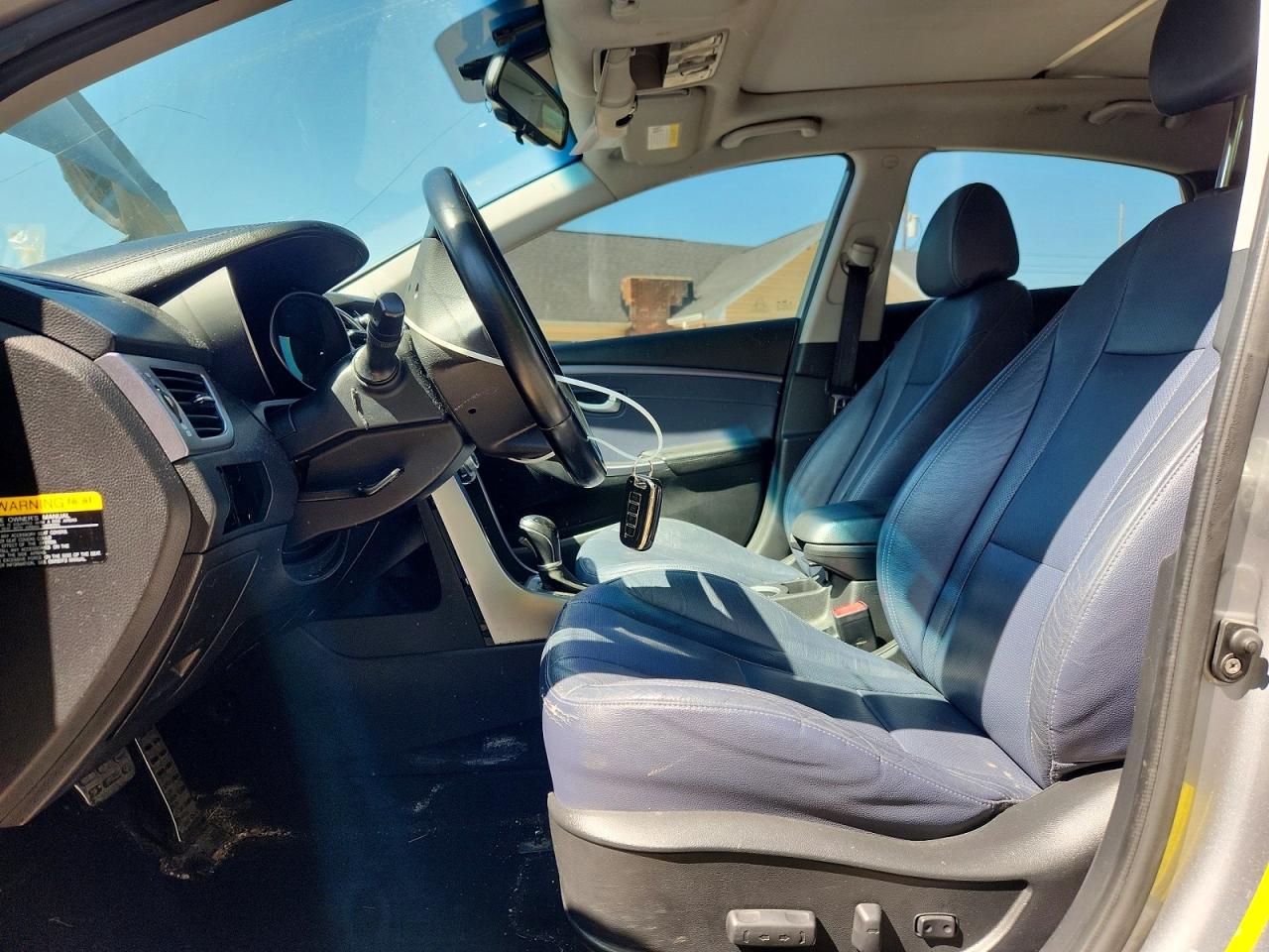 2014 HYUNDAI ELANTRA