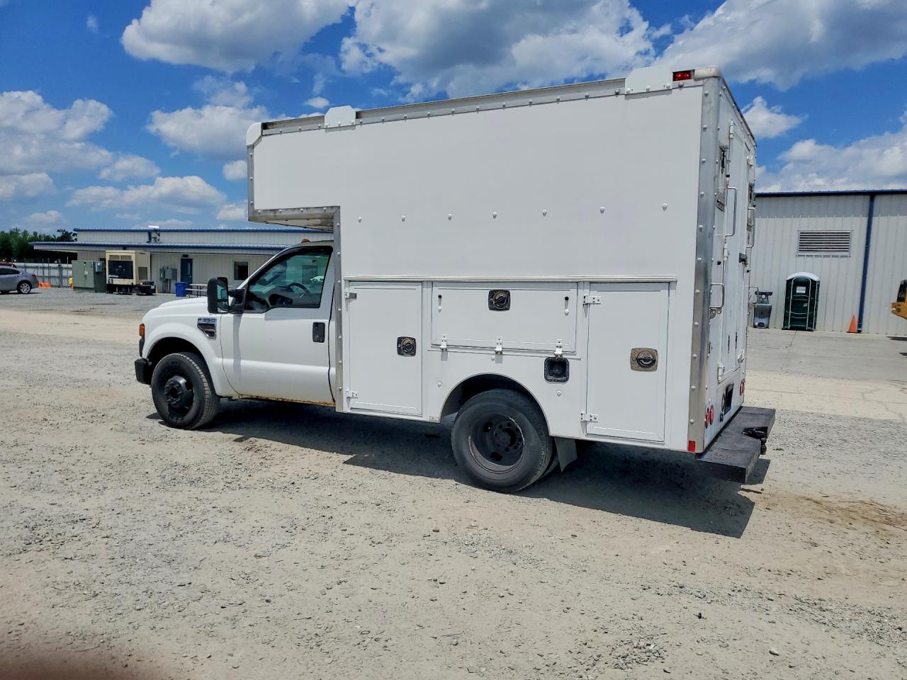 2010 FORD F350