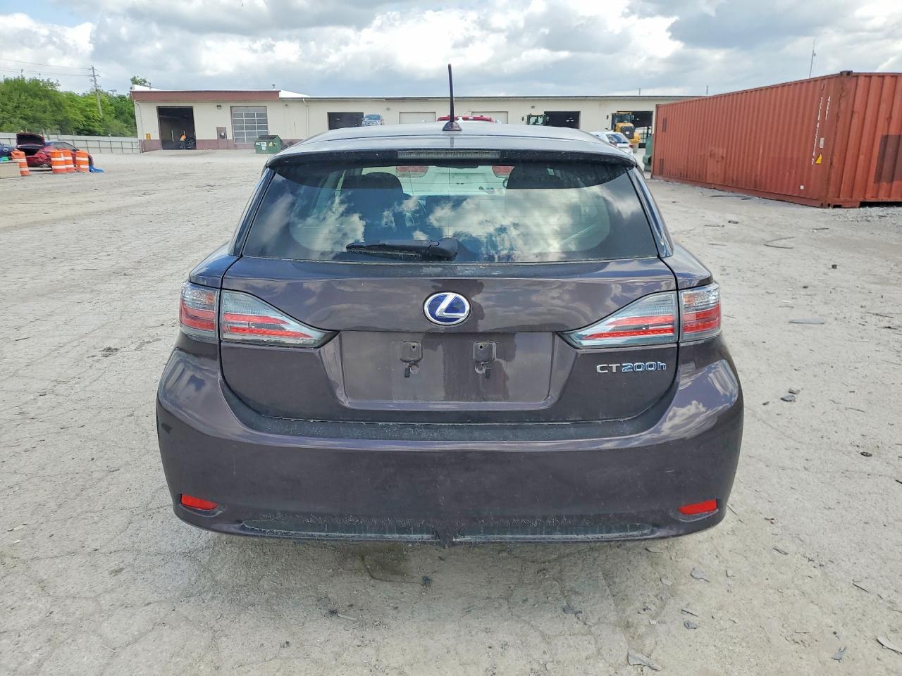 2011 LEXUS CT 200
