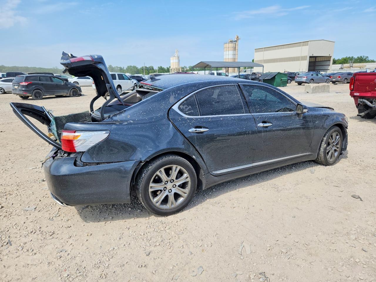 2010 LEXUS LS460