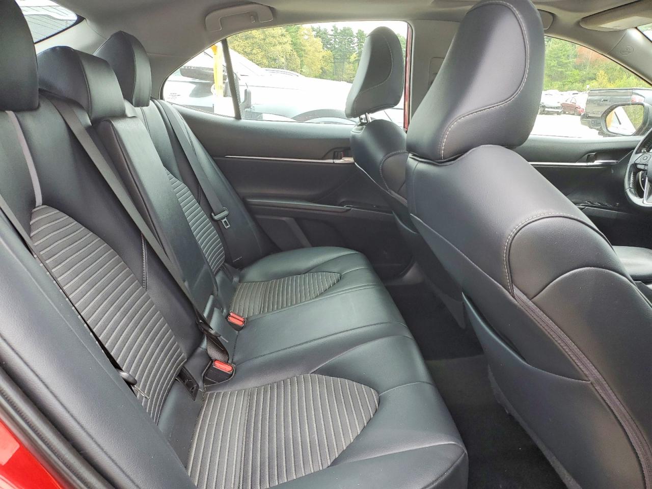2019 TOYOTA CAMRY