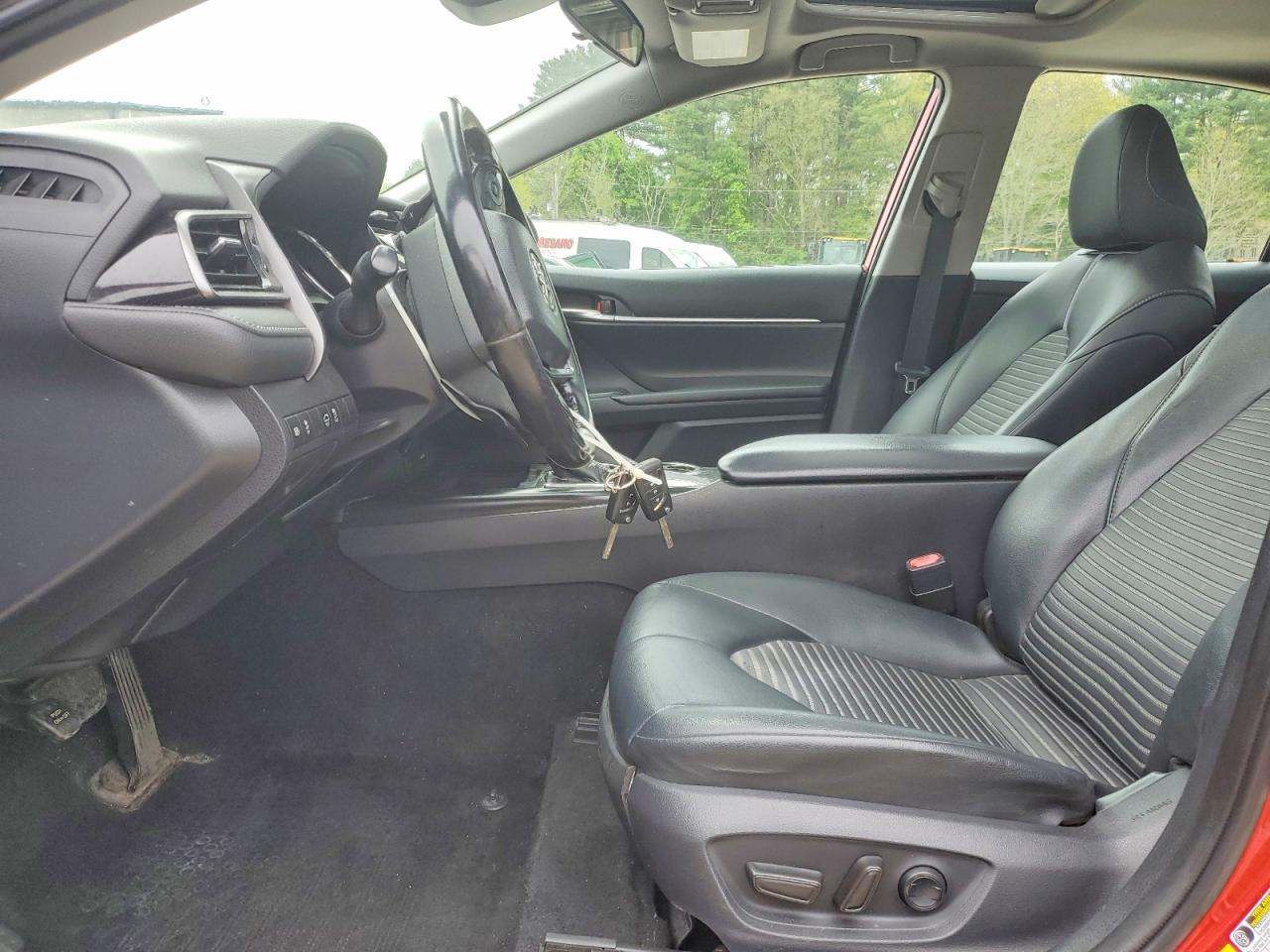 2019 TOYOTA CAMRY