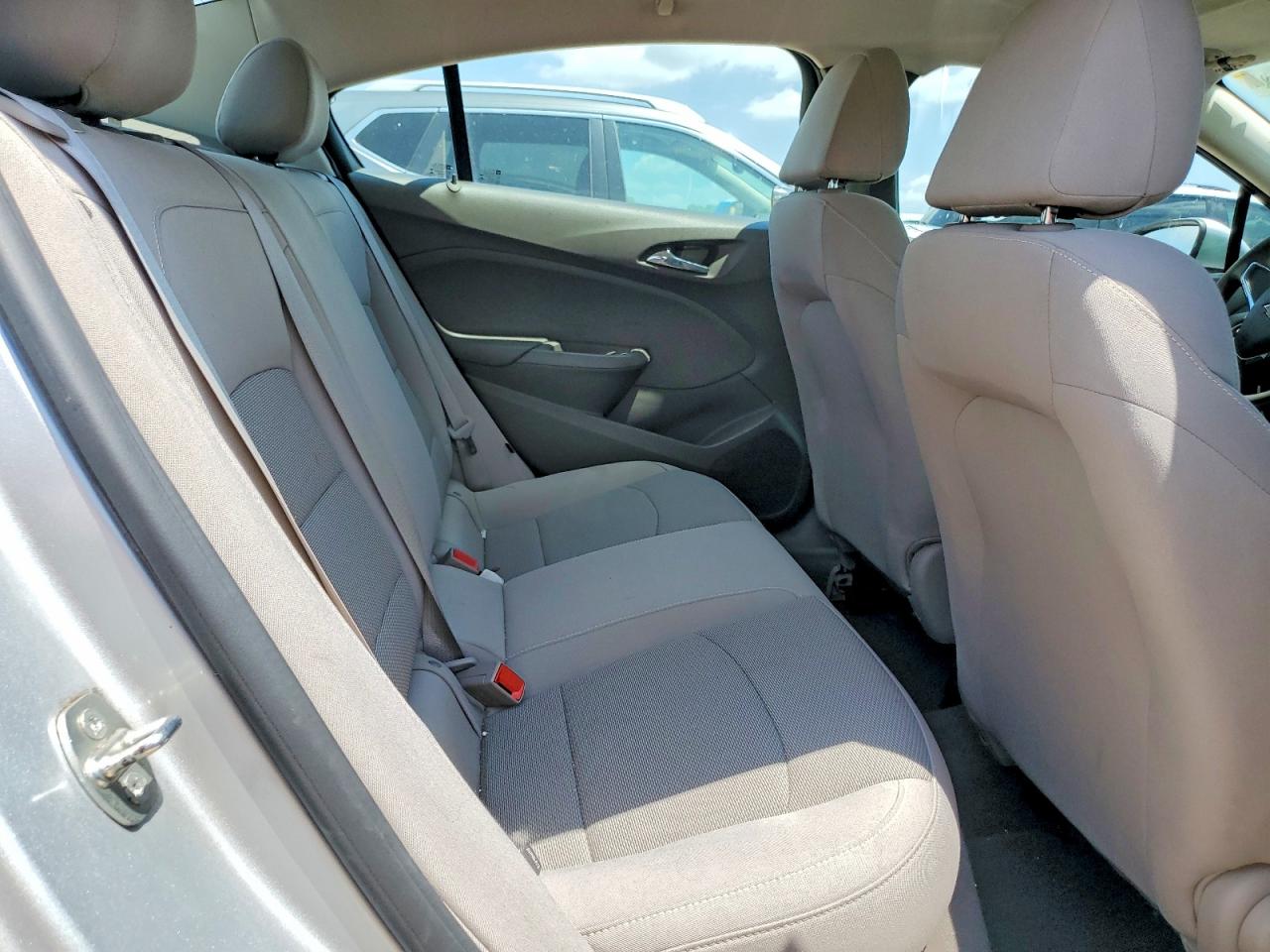 2016 CHEVROLET CRUZE