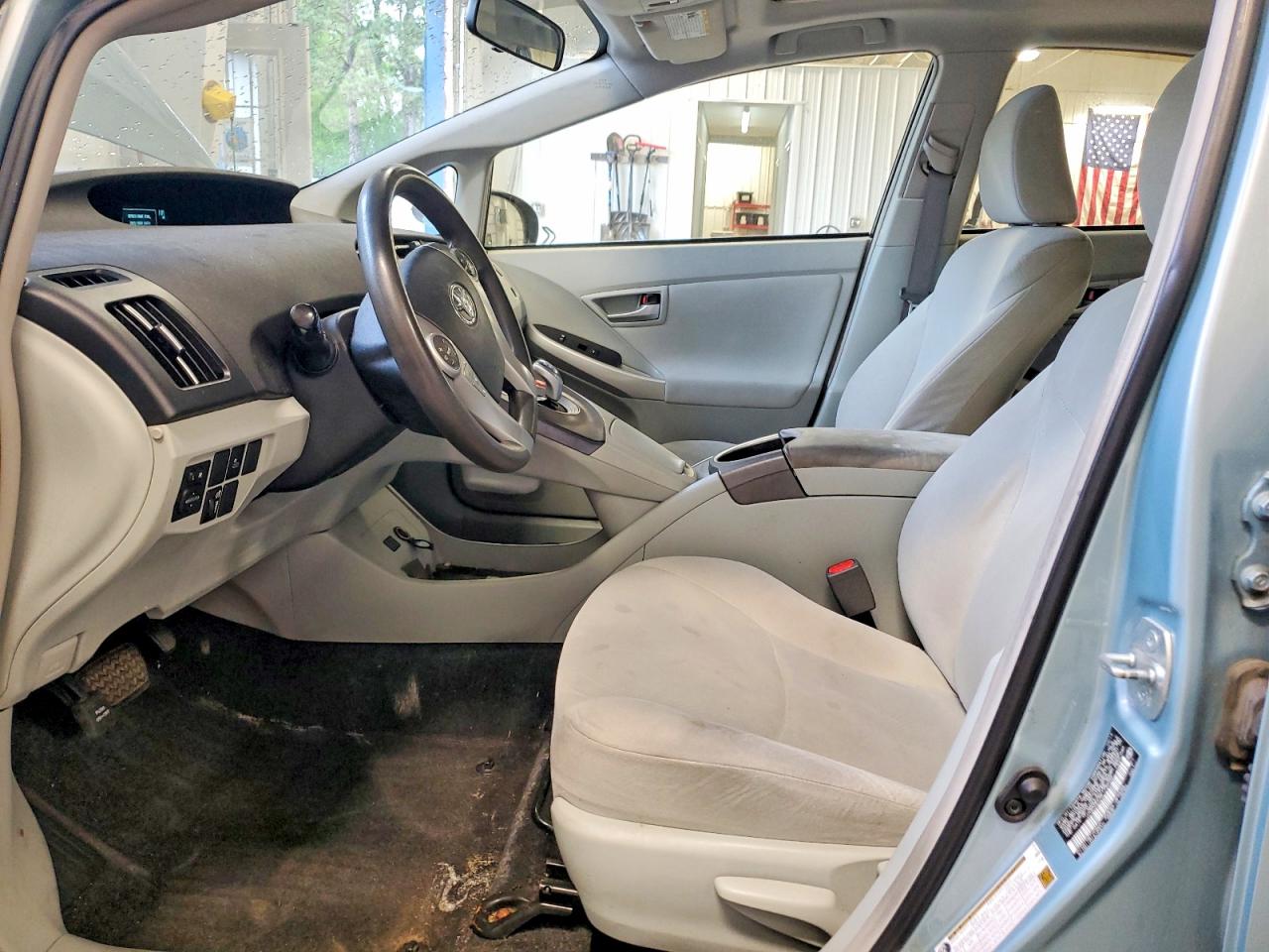 2014 TOYOTA PRIUS