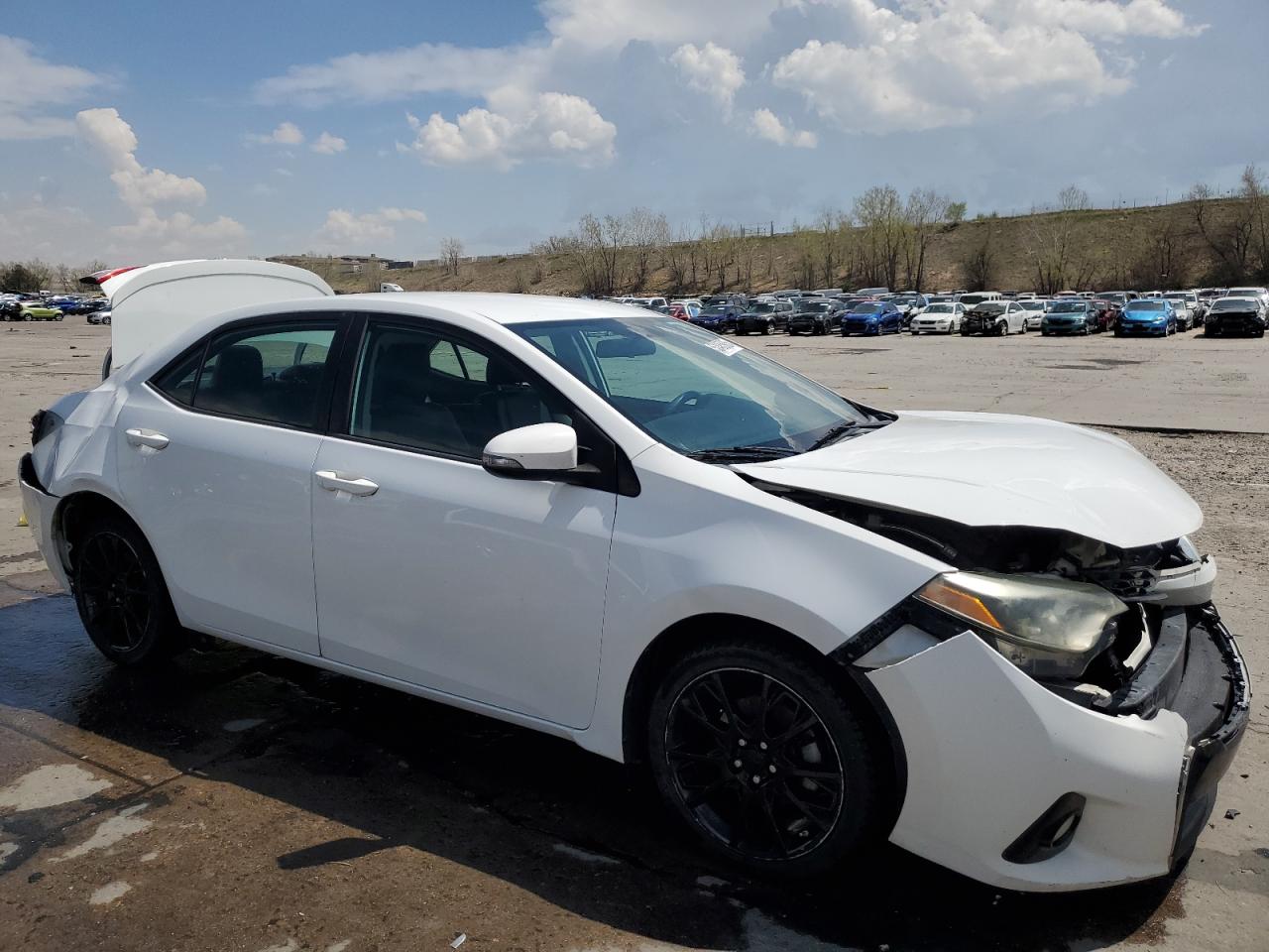 2016 TOYOTA COROLLA