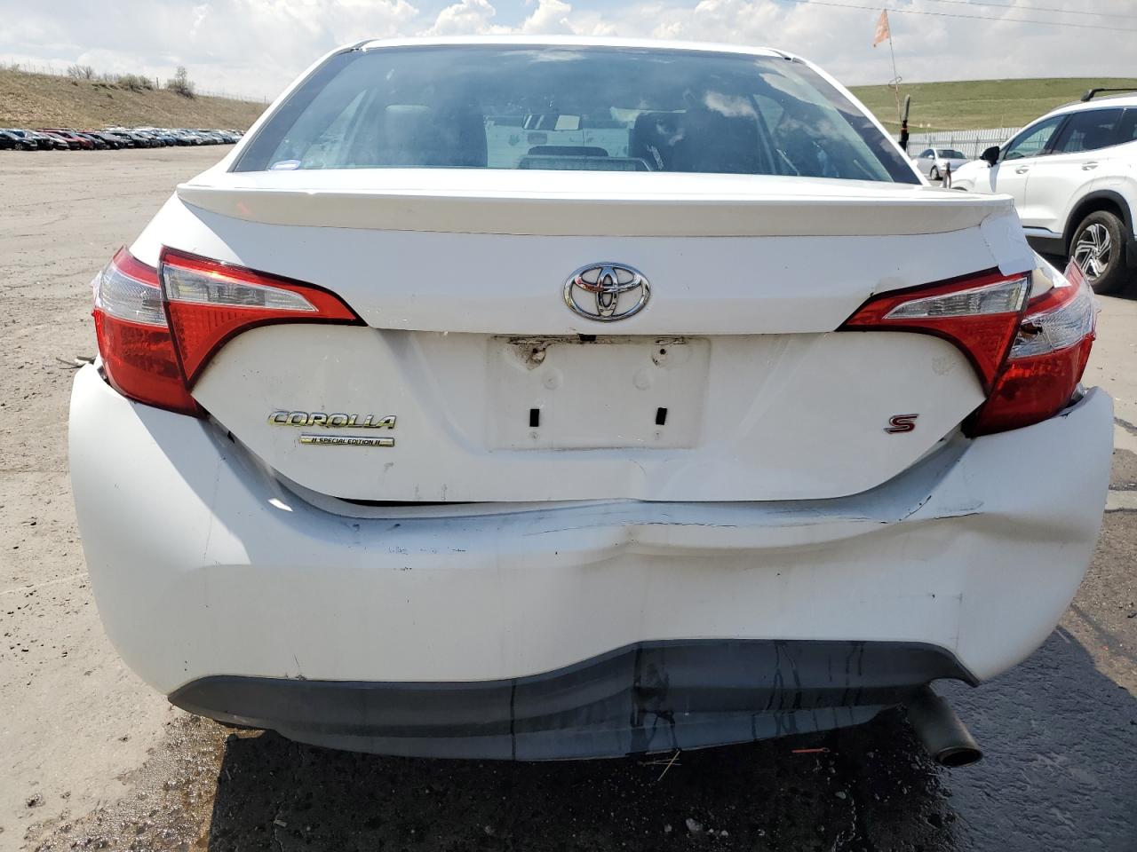 2016 TOYOTA COROLLA
