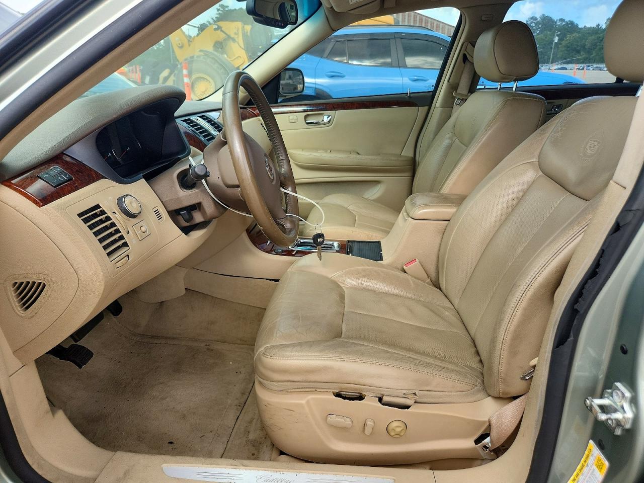 2006 CADILLAC DTS