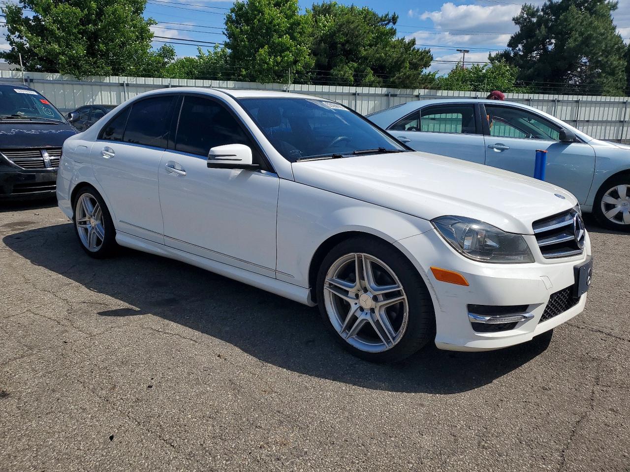 2014 MERCEDES-BENZ C-CLASS