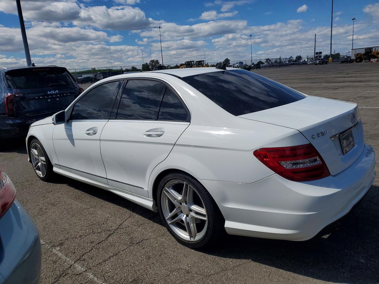 2014 MERCEDES-BENZ C-CLASS