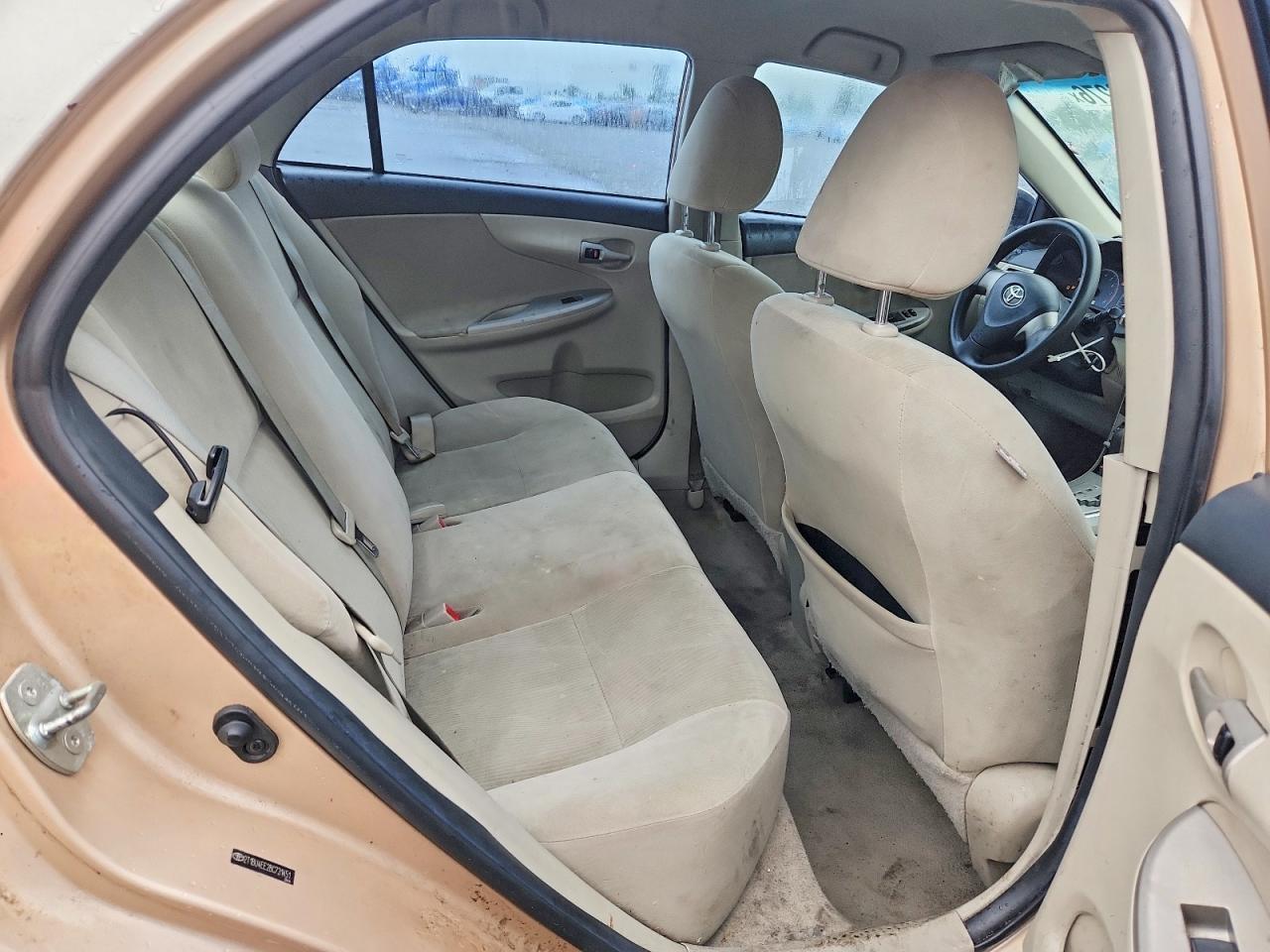 2011 TOYOTA COROLLA