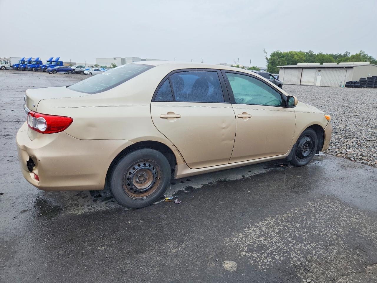 2011 TOYOTA COROLLA