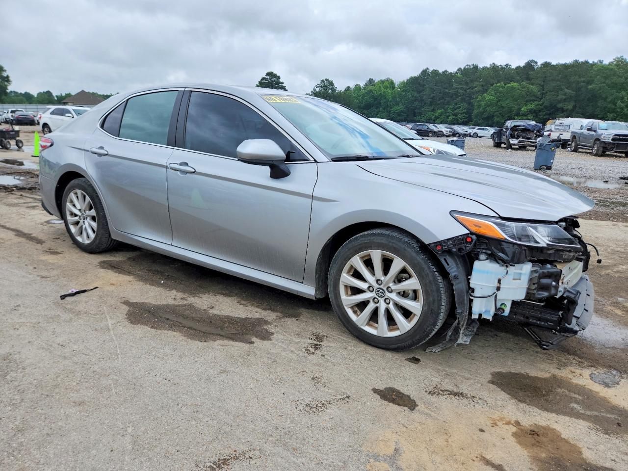 2019 TOYOTA CAMRY