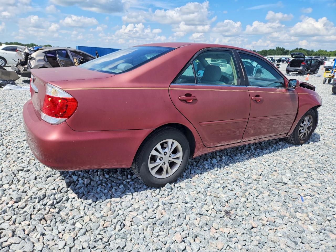 2005 TOYOTA CAMRY