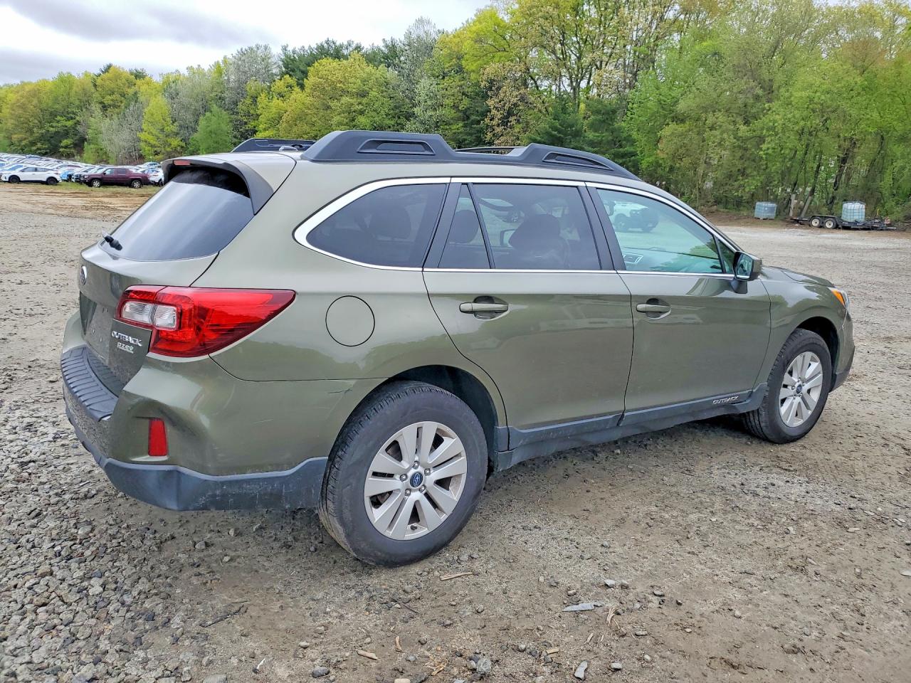 2015 SUBARU OUTBACK