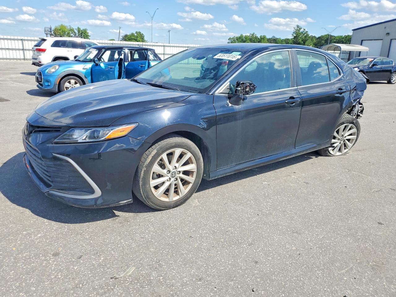 2022 TOYOTA CAMRY