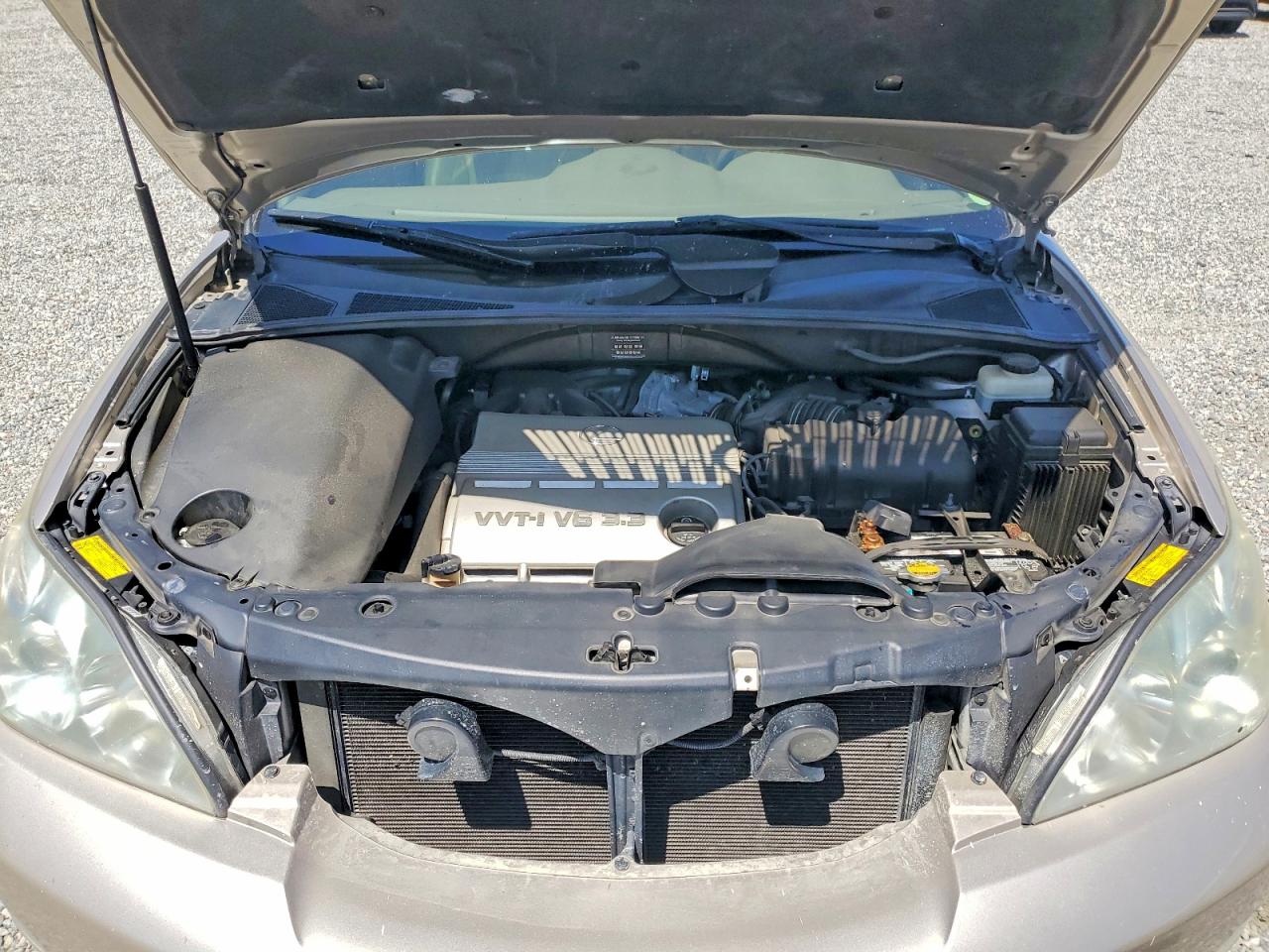 2005 LEXUS RX330