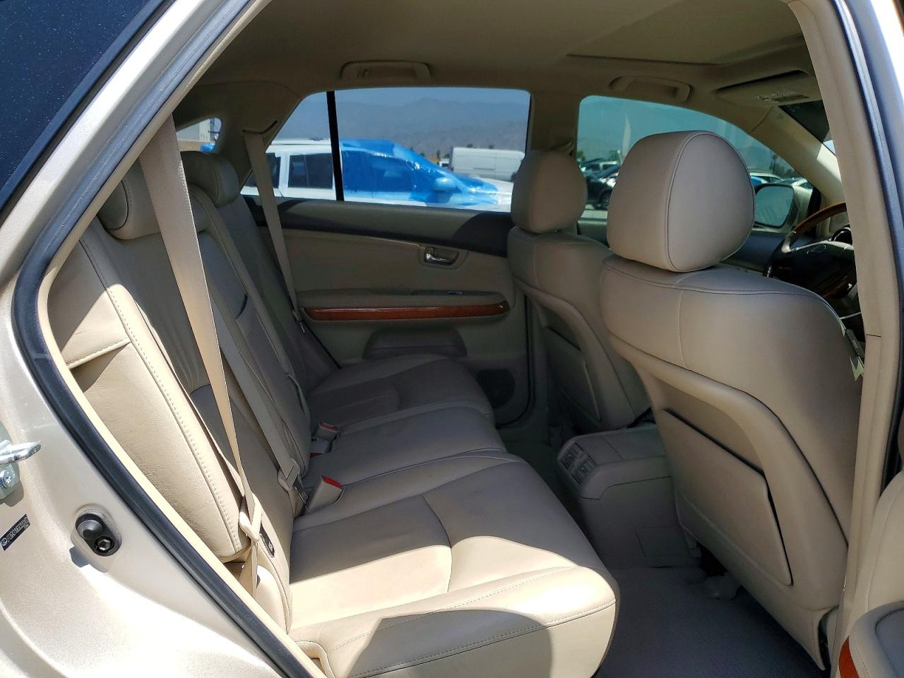 2005 LEXUS RX330