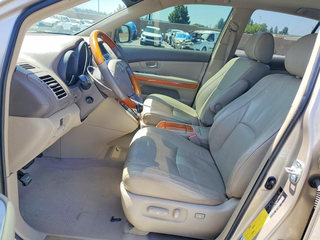 2005 LEXUS RX330