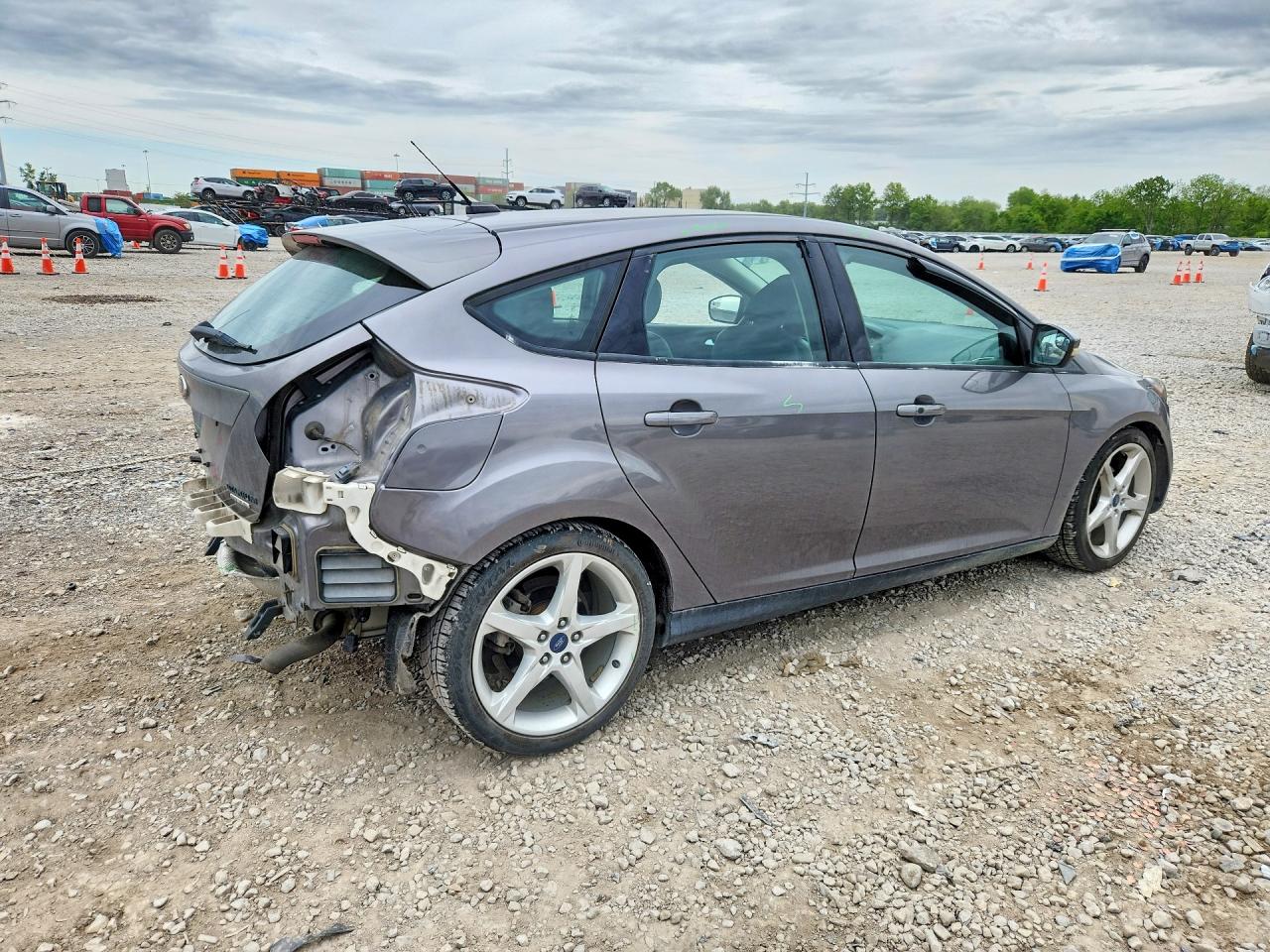 2014 FORD FOCUS