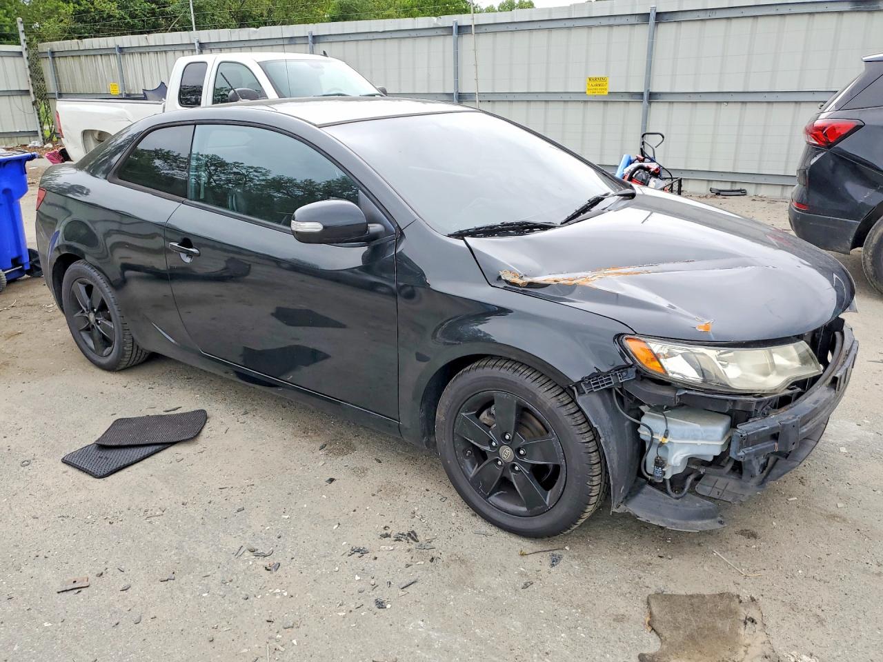 2010 KIA FORTE