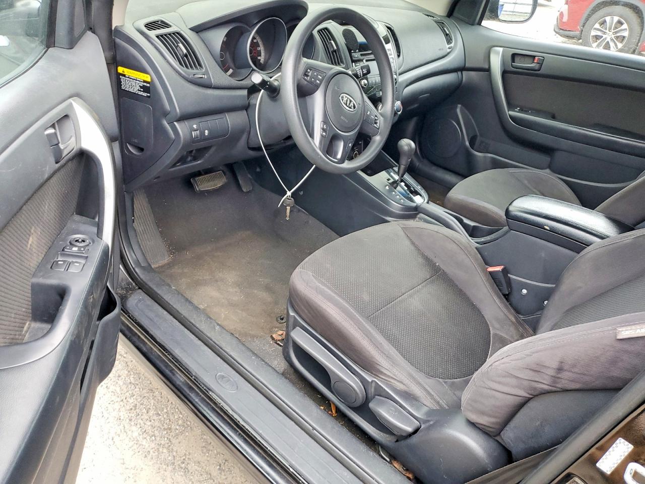 2010 KIA FORTE