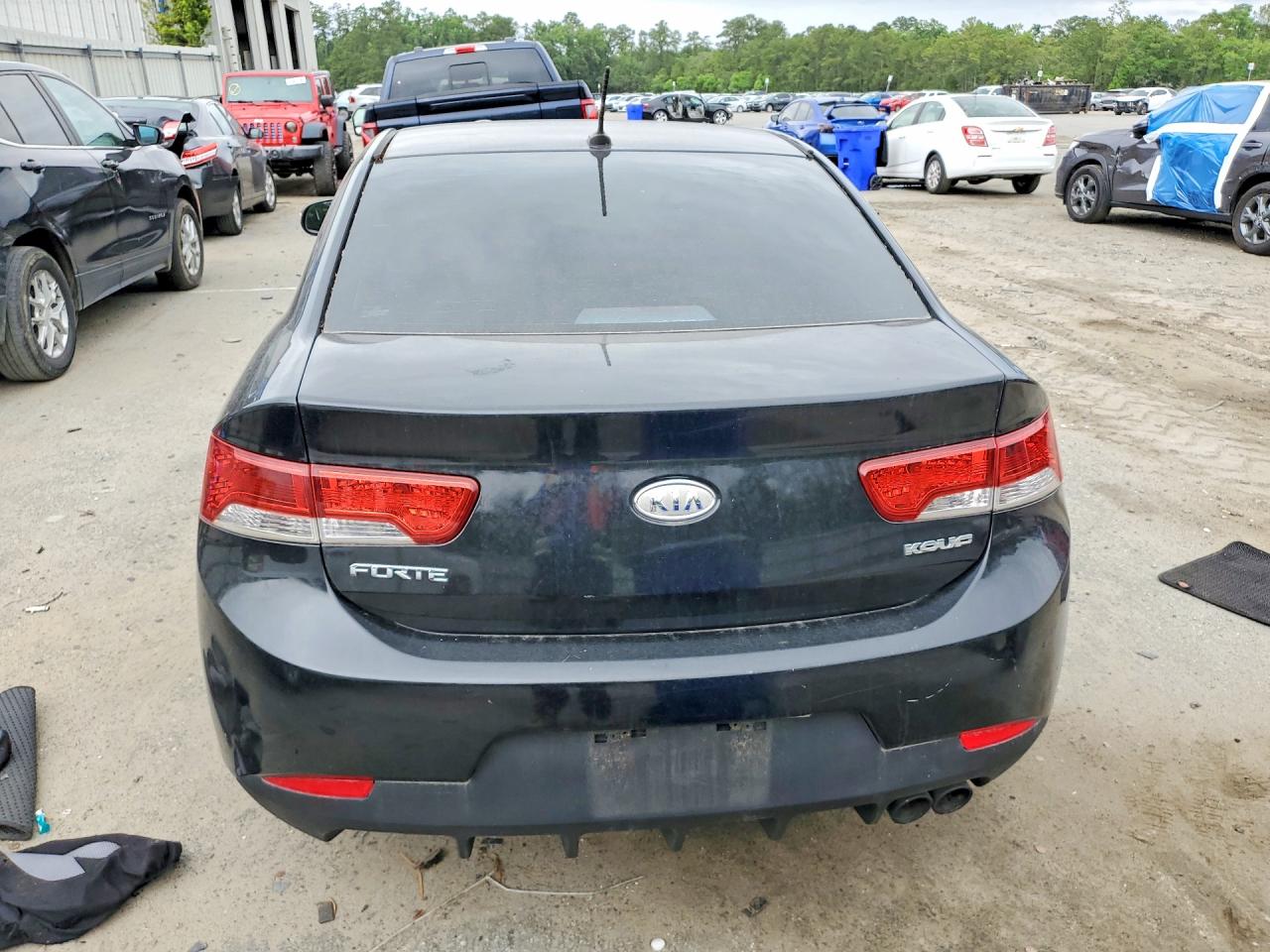 2010 KIA FORTE