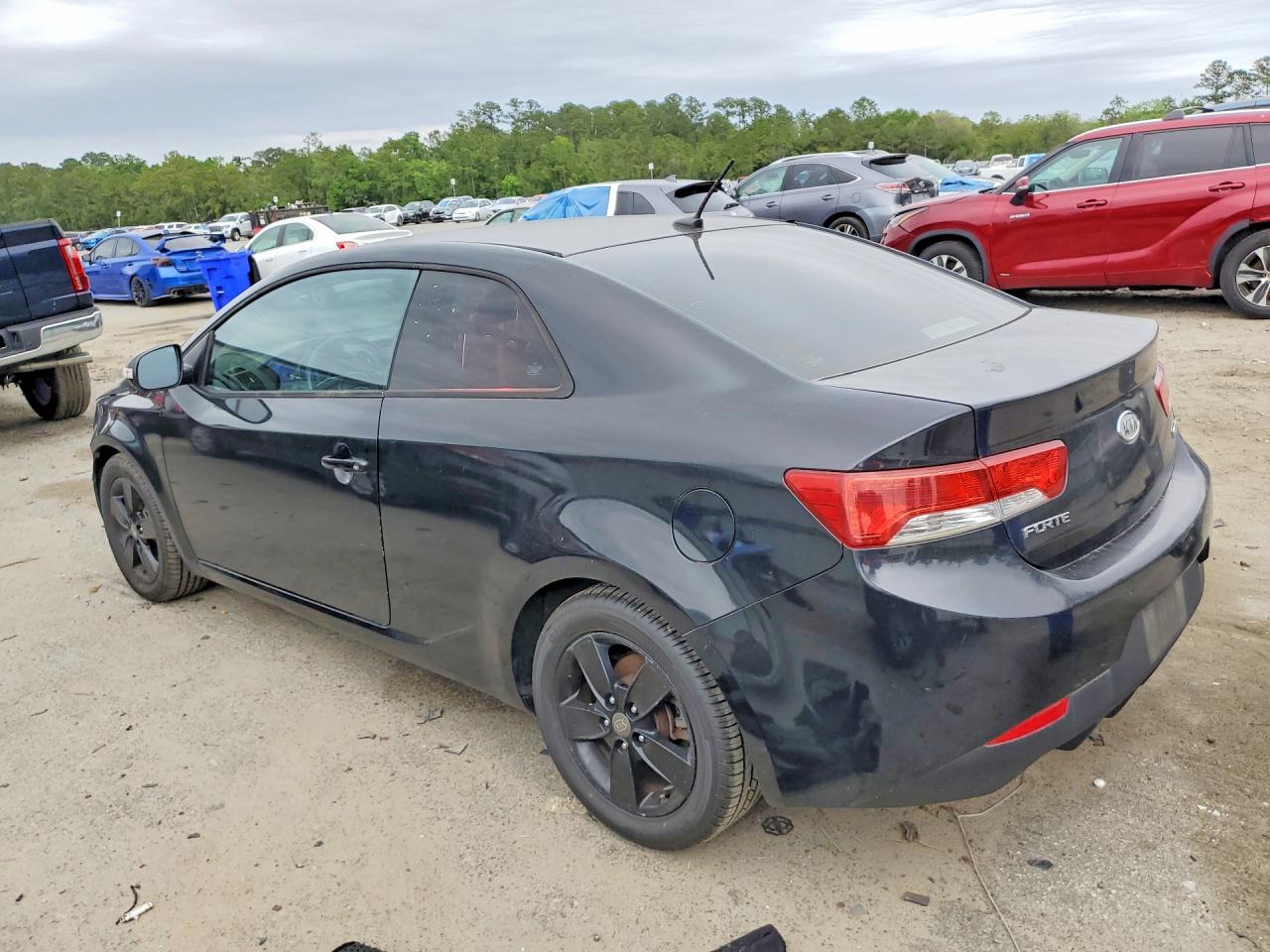 2010 KIA FORTE