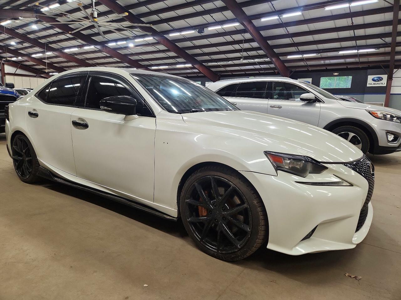 2014 LEXUS IS