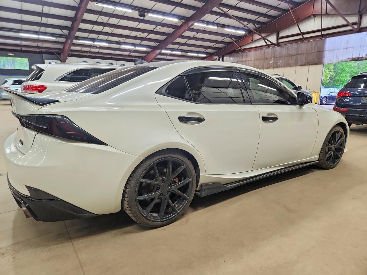 2014 LEXUS IS
