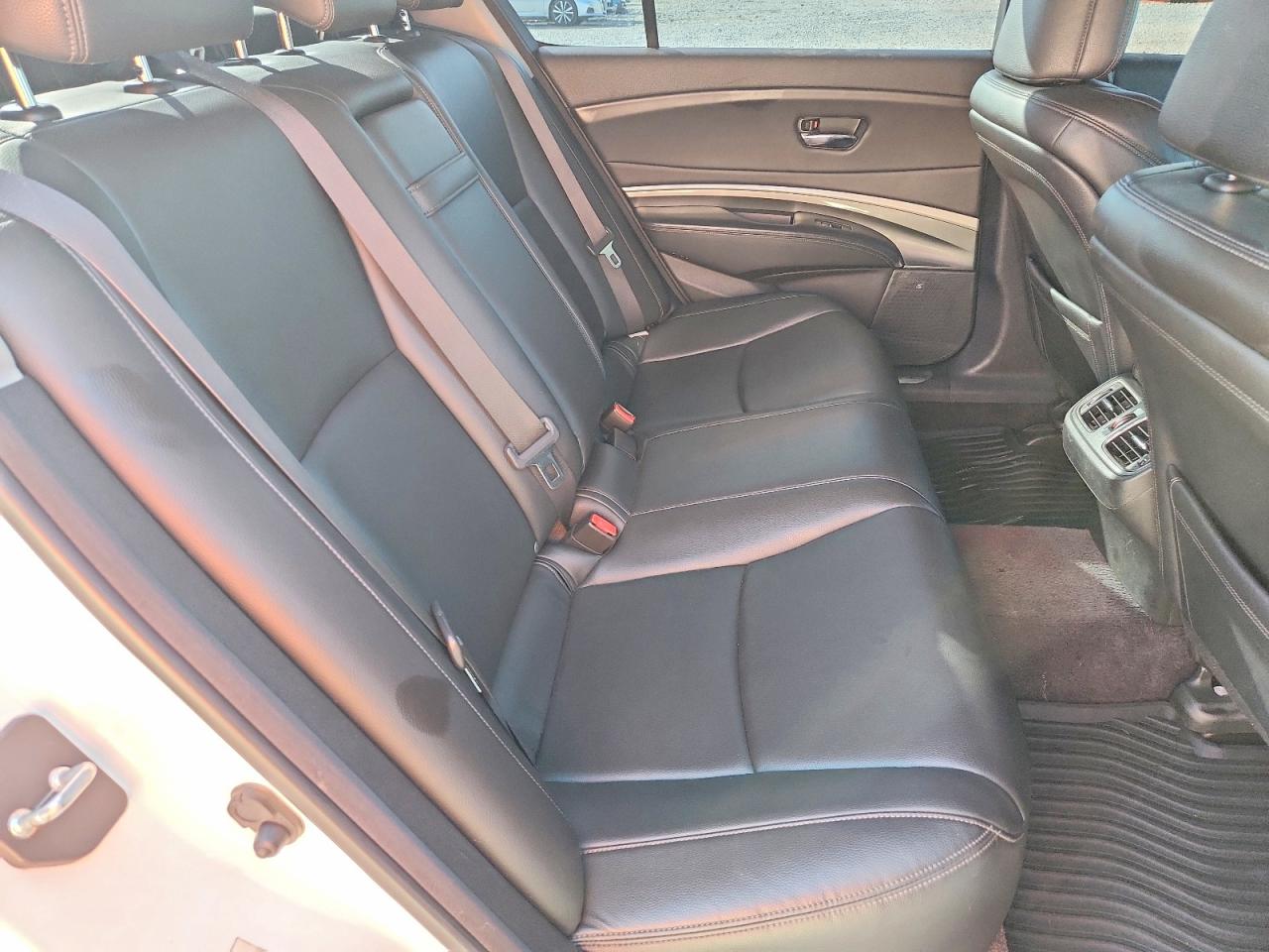2014 ACURA RLX