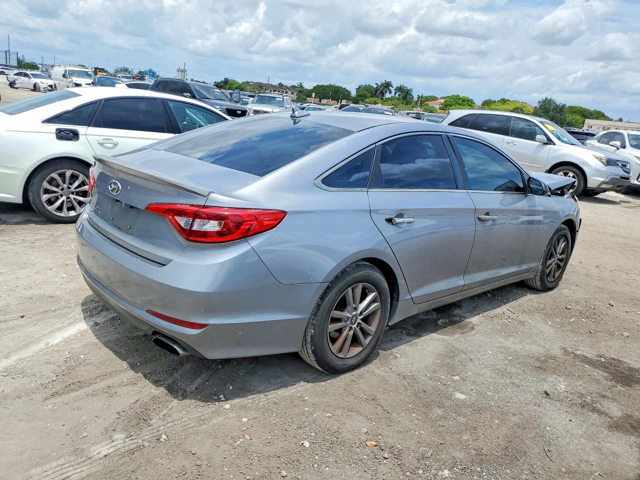 2015 HYUNDAI SONATA