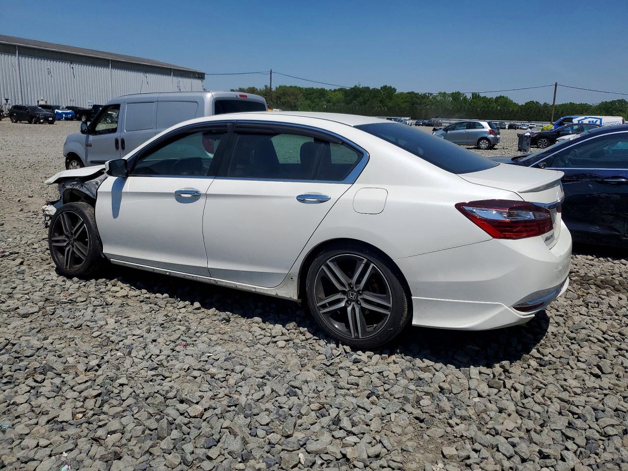 2017 HONDA ACCORD