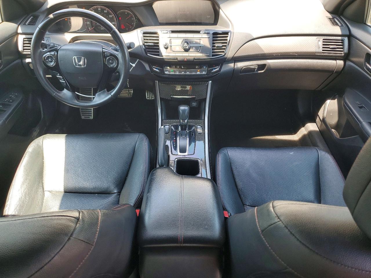 2017 HONDA ACCORD
