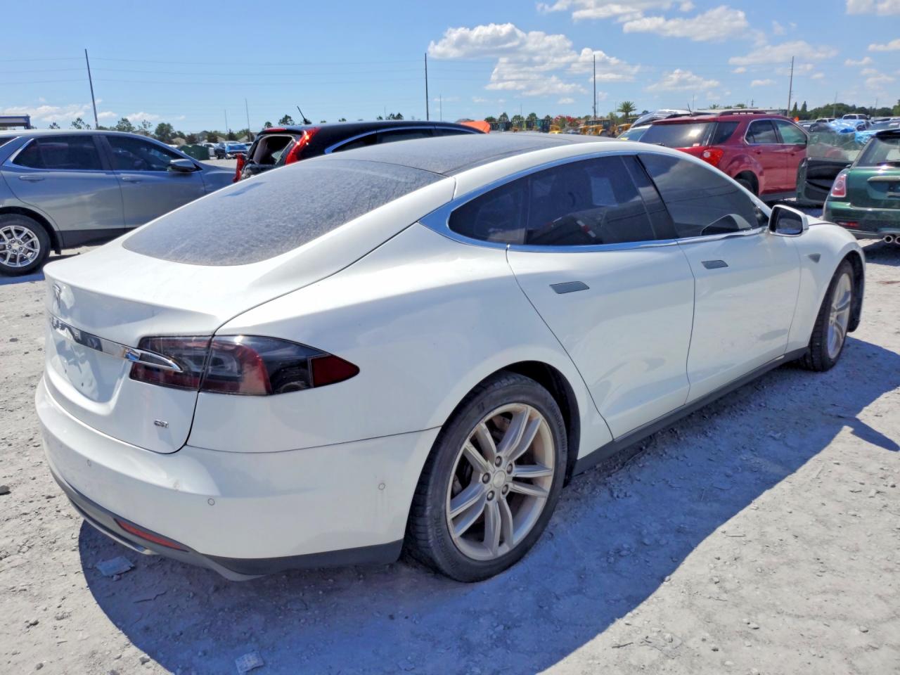 2014 TESLA MODEL S