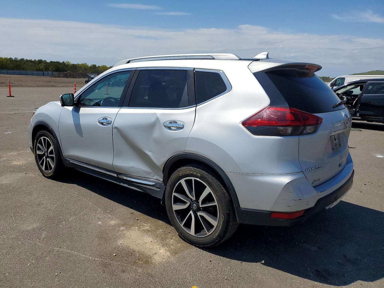 2019 NISSAN ROGUE