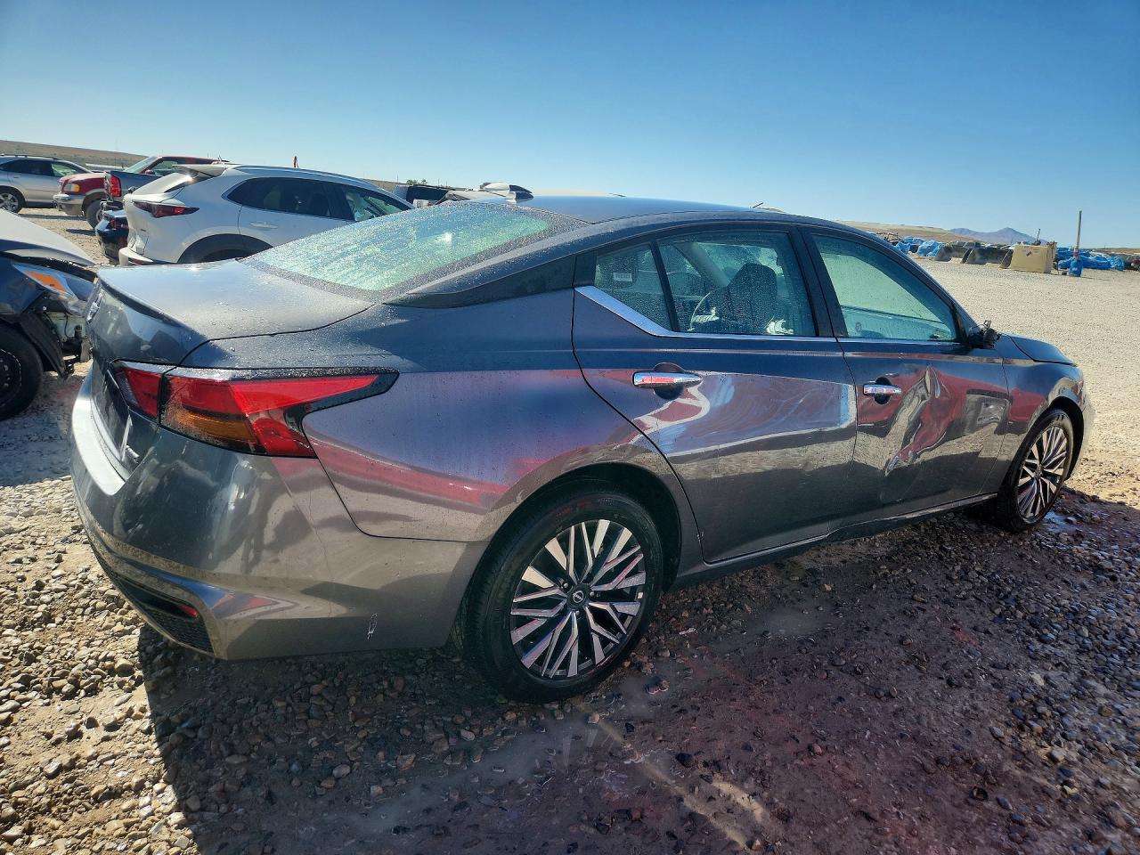 2025 NISSAN ALTIMA