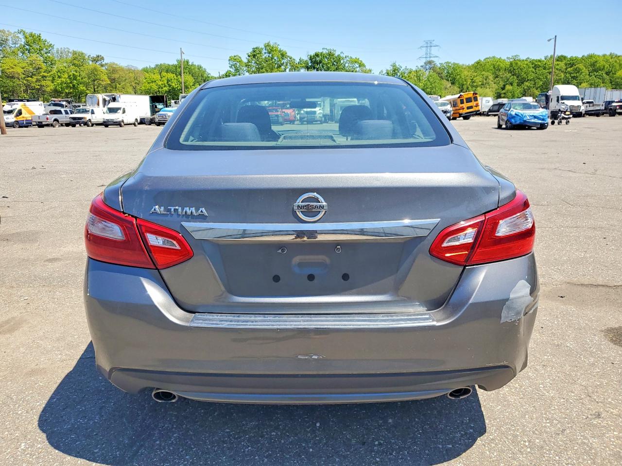 2017 NISSAN ALTIMA