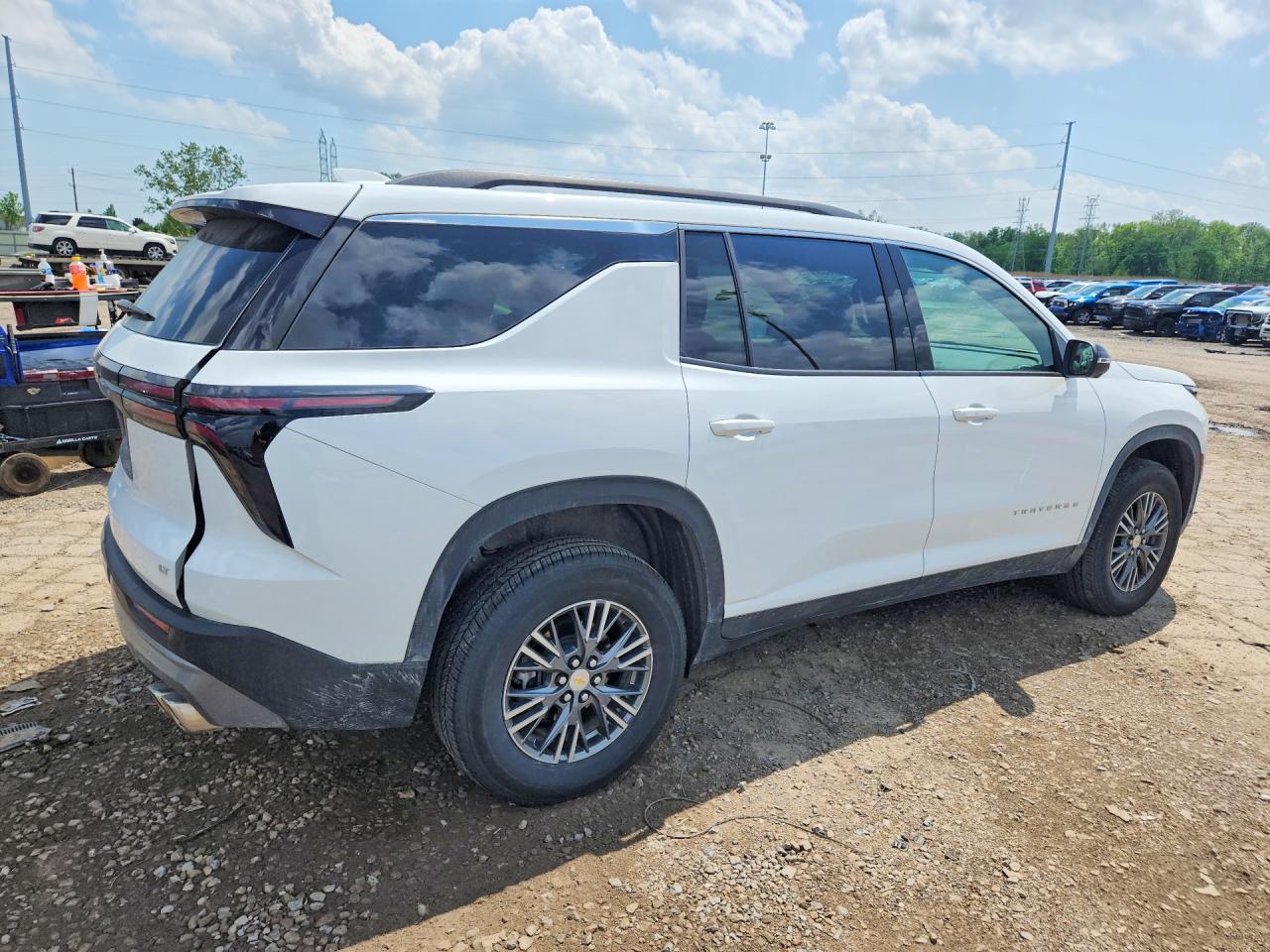2024 CHEVROLET TRAVERSE
