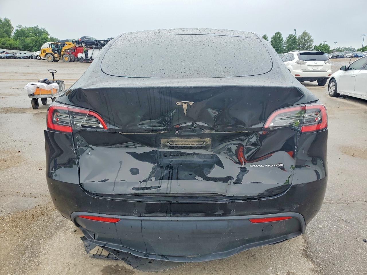 2020 TESLA MODEL Y