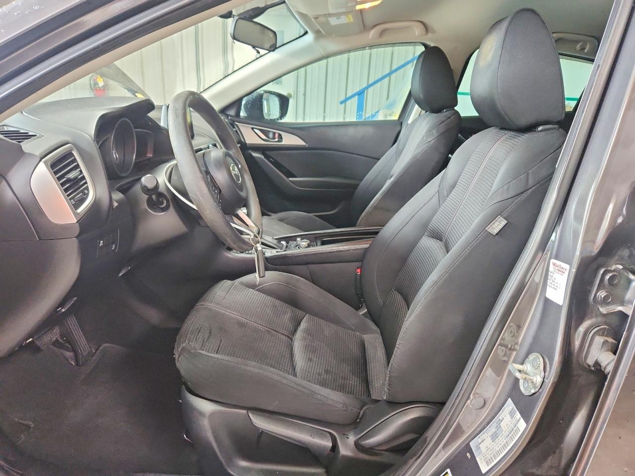 2017 MAZDA 3